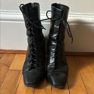 Black Women's Lace-Up Boots